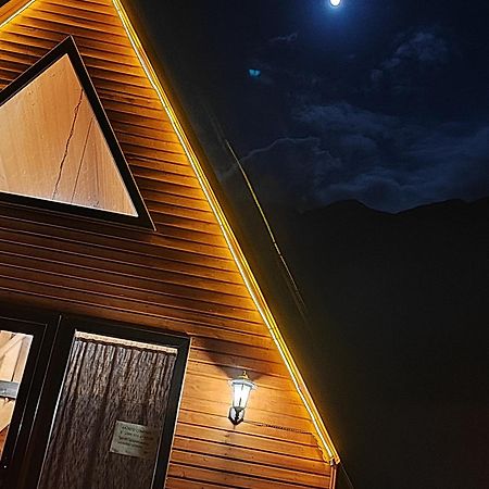 Kazbegi Compass Apartman Kültér fotó