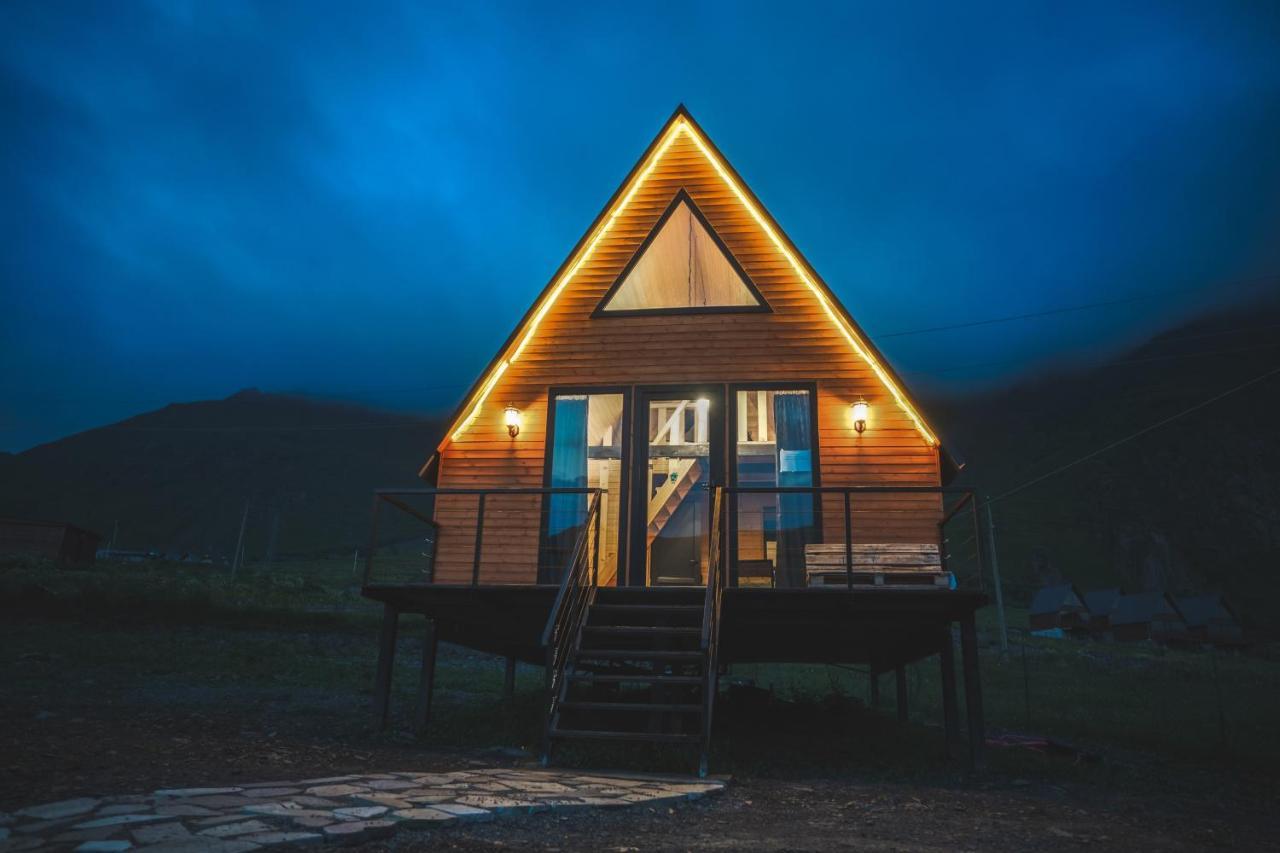 Kazbegi Compass Apartman Kültér fotó