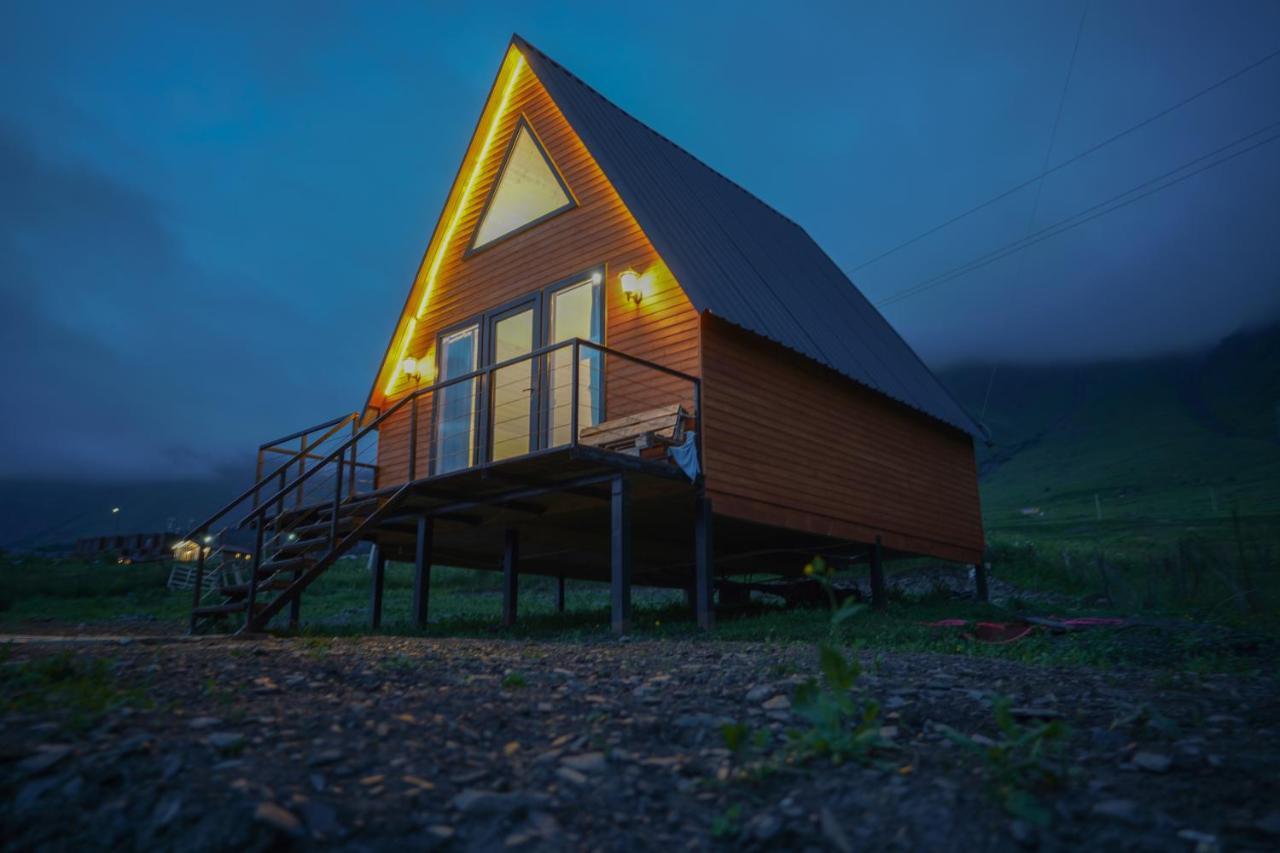 Kazbegi Compass Apartman Kültér fotó