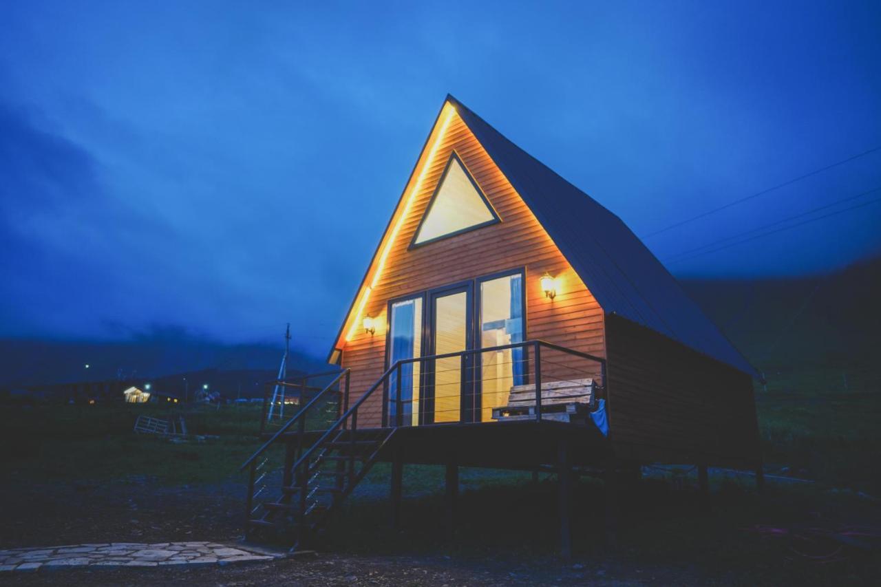 Kazbegi Compass Apartman Kültér fotó