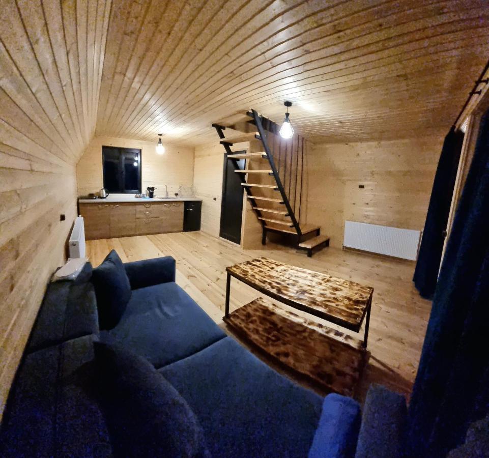 Kazbegi Compass Apartman Kültér fotó