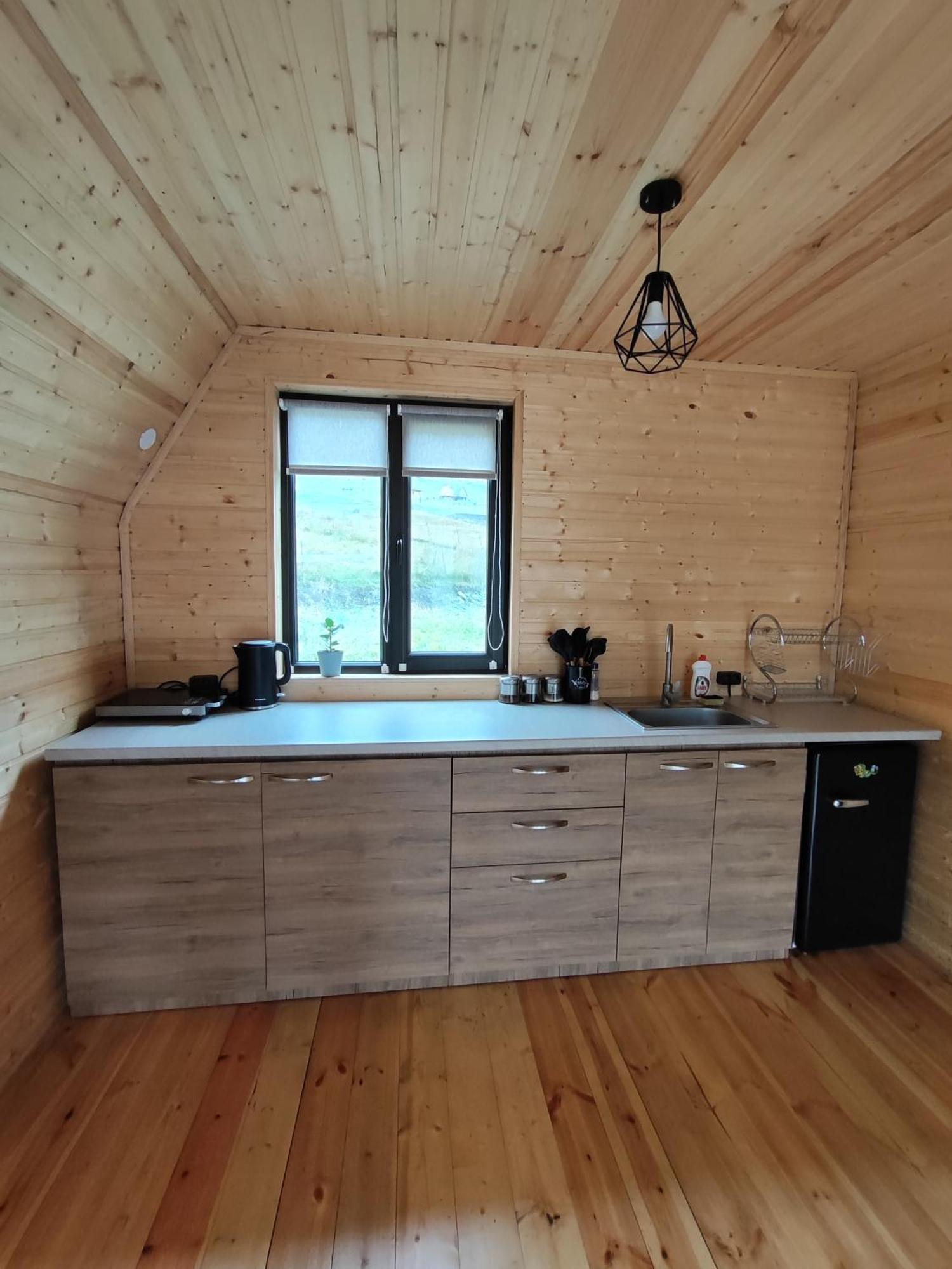 Kazbegi Compass Apartman Kültér fotó