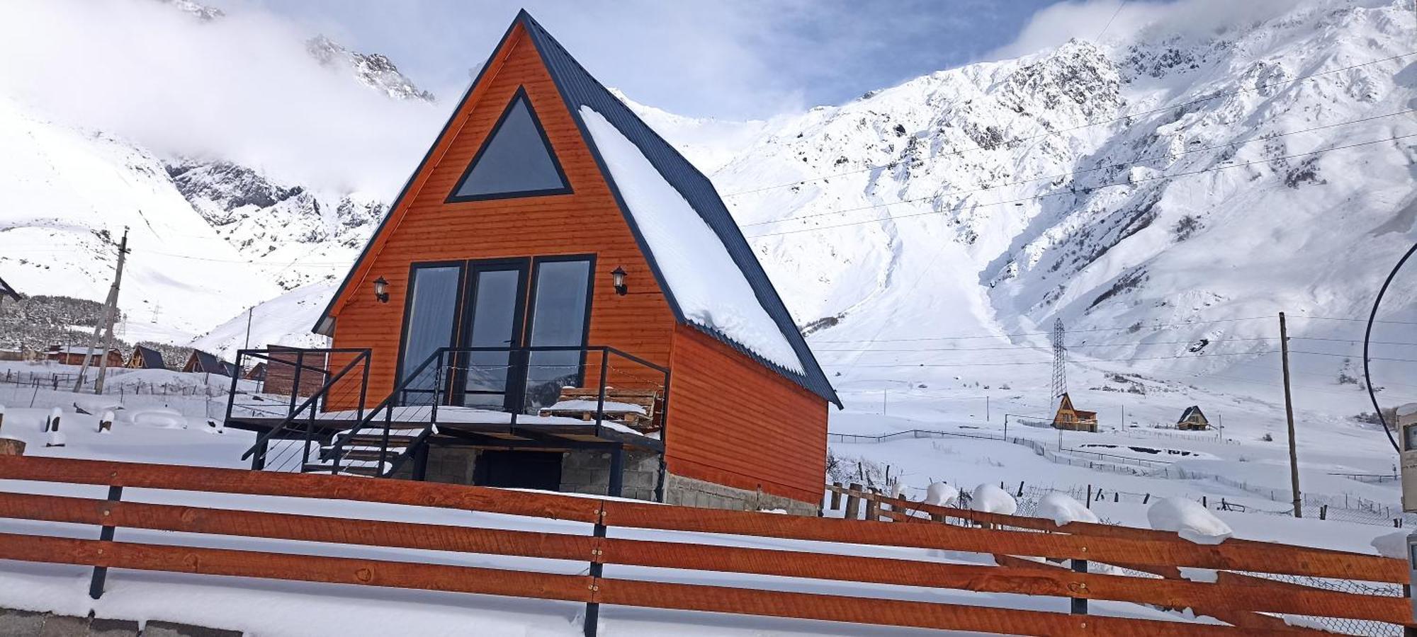 Kazbegi Compass Apartman Szoba fotó